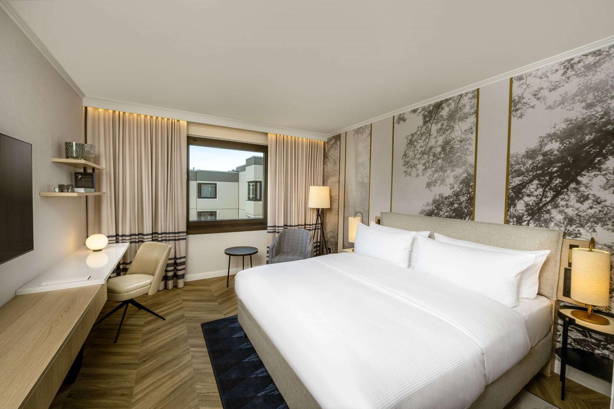 Hotel Doubletree By Hilton Berlin Ku'Damm Exterior foto Deluxe room